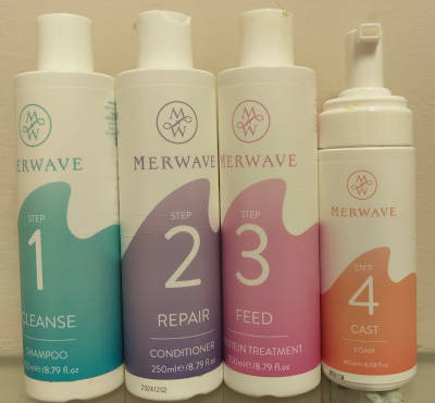 hair stylist Elsa uses silicone free products